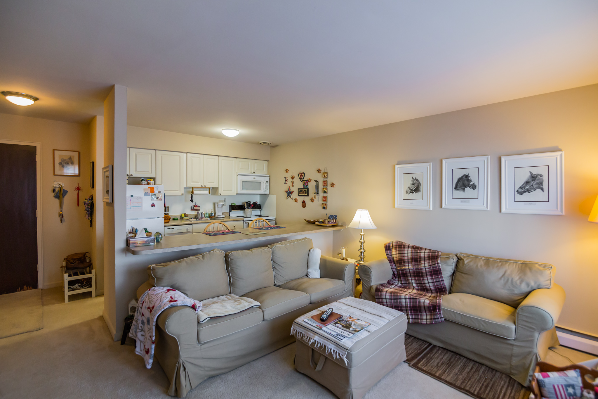 499 W. Lancaster Ave., C09