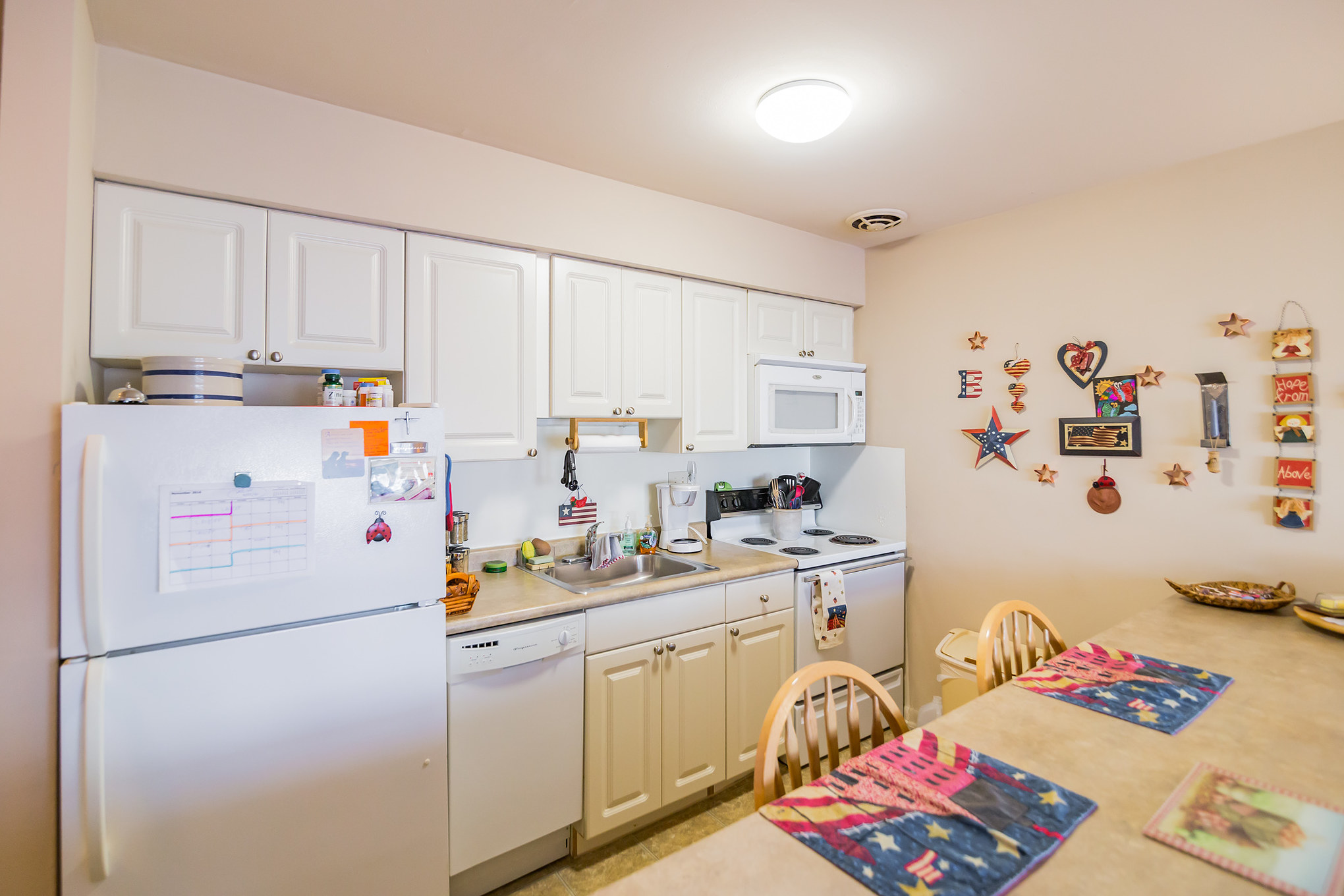 499 W. Lancaster Ave., A08